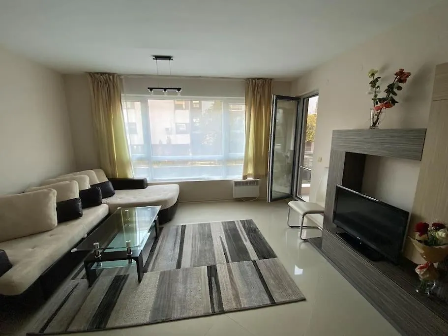 Lovely 1-Bedroom Appartment In Sofia Near Vitosha 保加利亚